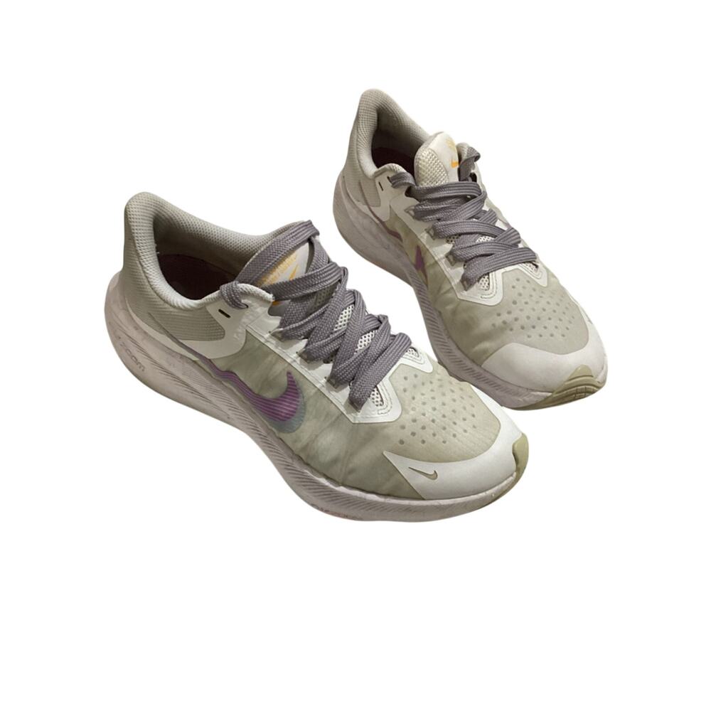 Nike Air Zoom Winflo White & Lavender Running Shoes Womens Sz 8, Athletic